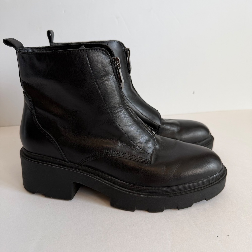 Marc Fisher Black Leather Front Zip Lug Sole Ankle Boots 9M Goth Grunge Chunky